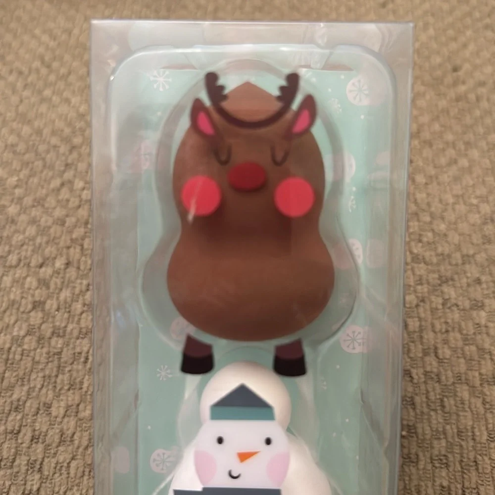 Modern Expressions Christmas Makeup Sponges NEW‎